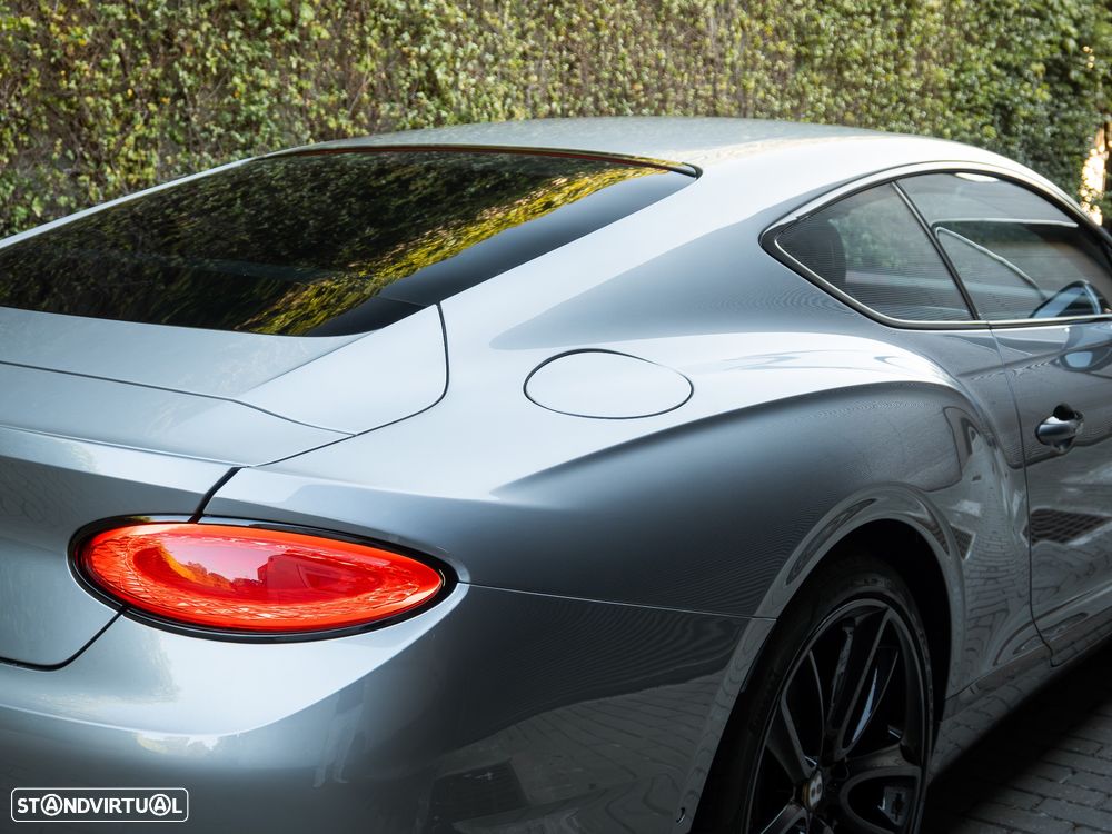 Bentley Continental GT W12 - 17