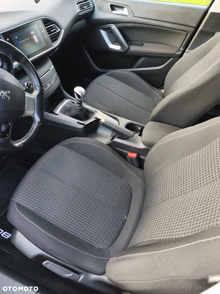 Peugeot 308 1.5 BlueHDi Active Pack Business S&S - 9
