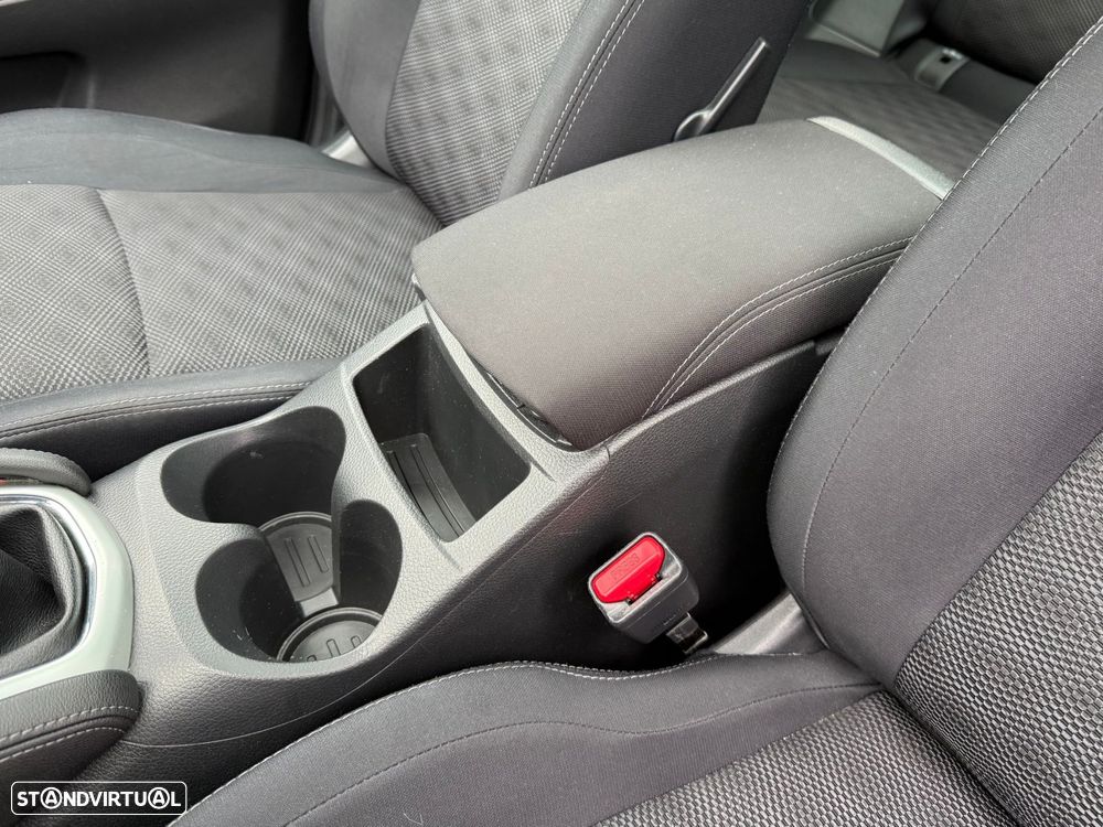 Nissan Qashqai 1.2 DIG-T N-Connecta - 19