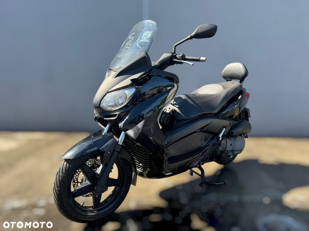 Yamaha X-max - 6