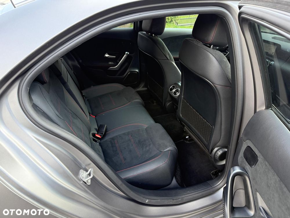 Mercedes-Benz Klasa A 200 AMG Line 7G-DCT - 19