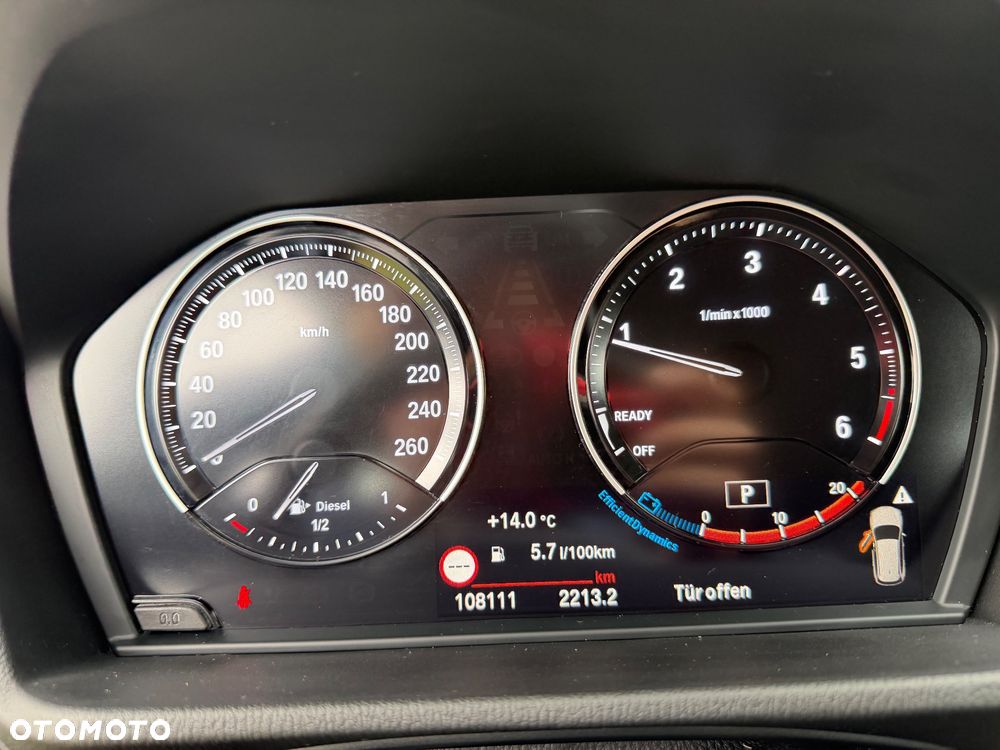 BMW X1 sDrive18d Sport Line - 24