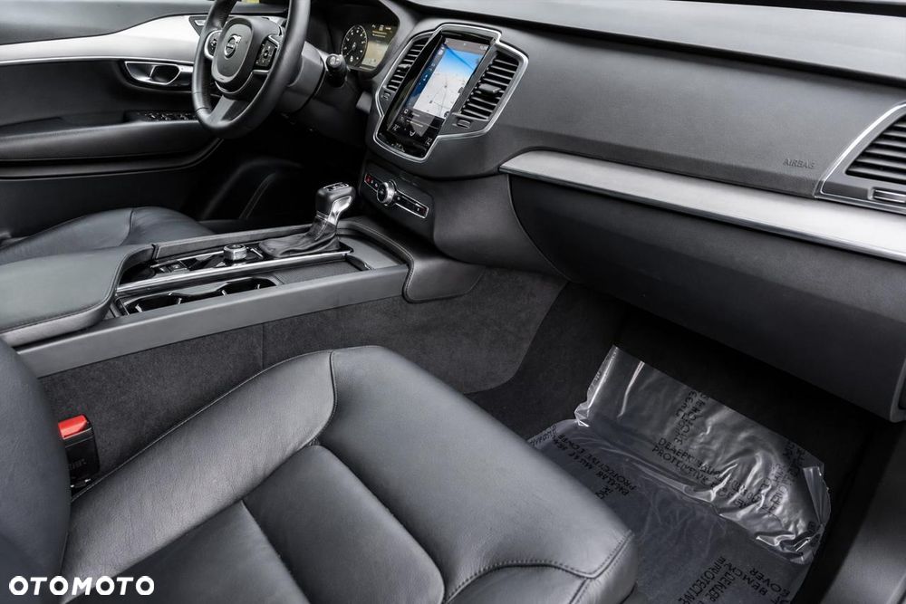 Volvo XC 90 T5 AWD Geartronic Momentum - 9