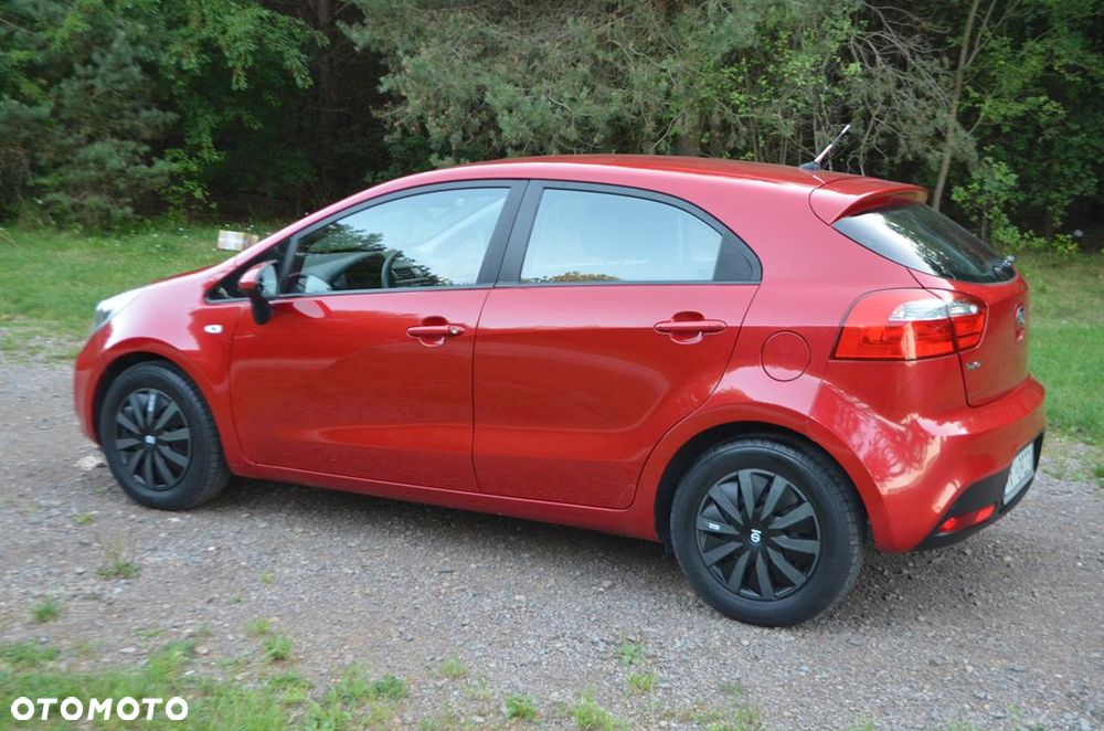 Kia Rio 1.2 Attract - 9