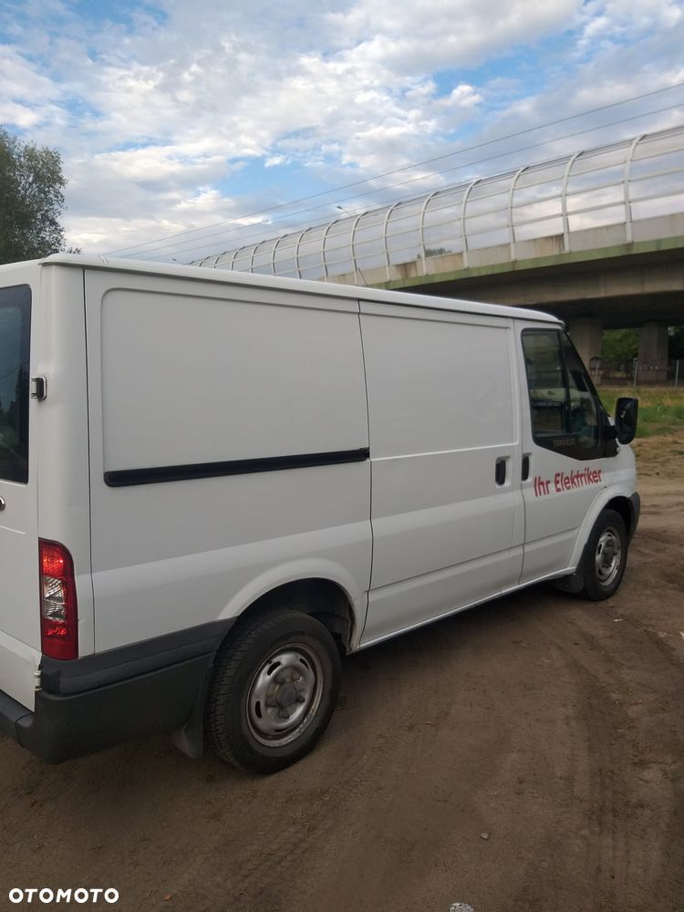 Ford Transit - 1