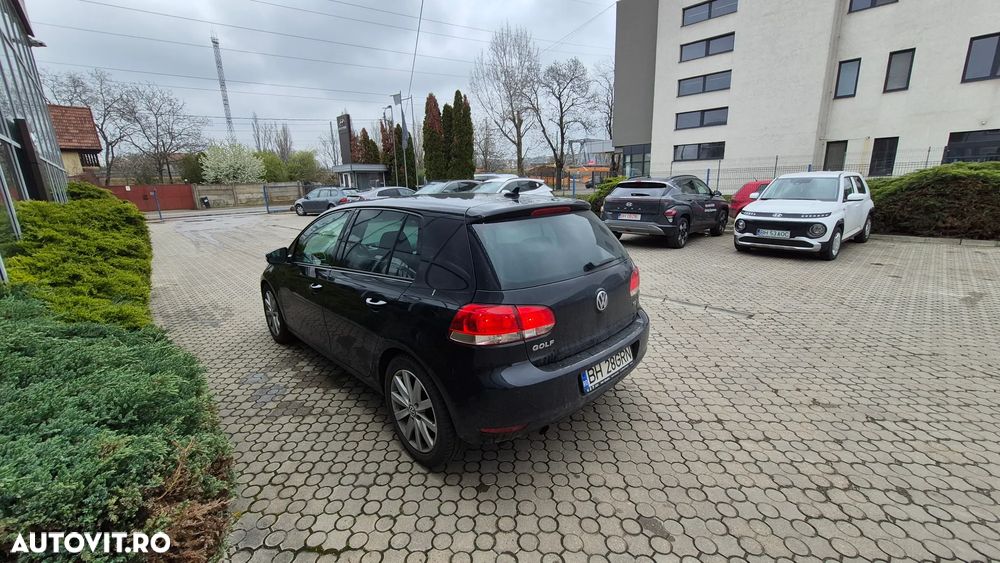 Volkswagen Golf 1.6 TDI DPF Style - 6