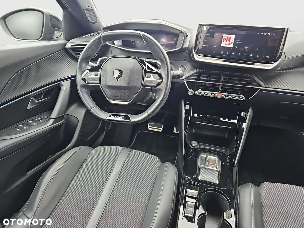 Peugeot 2008 - 23
