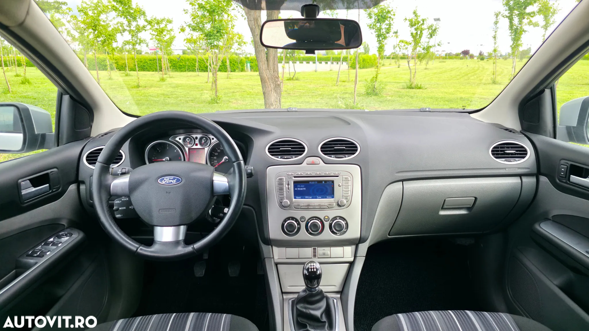 Ford Focus 1.6 TDCi Anniversary - 6
