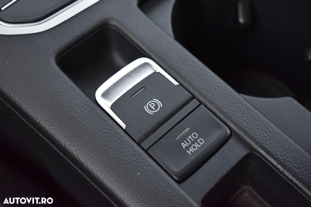 Volkswagen Passat 2.0 TDI DSG Highline - 19