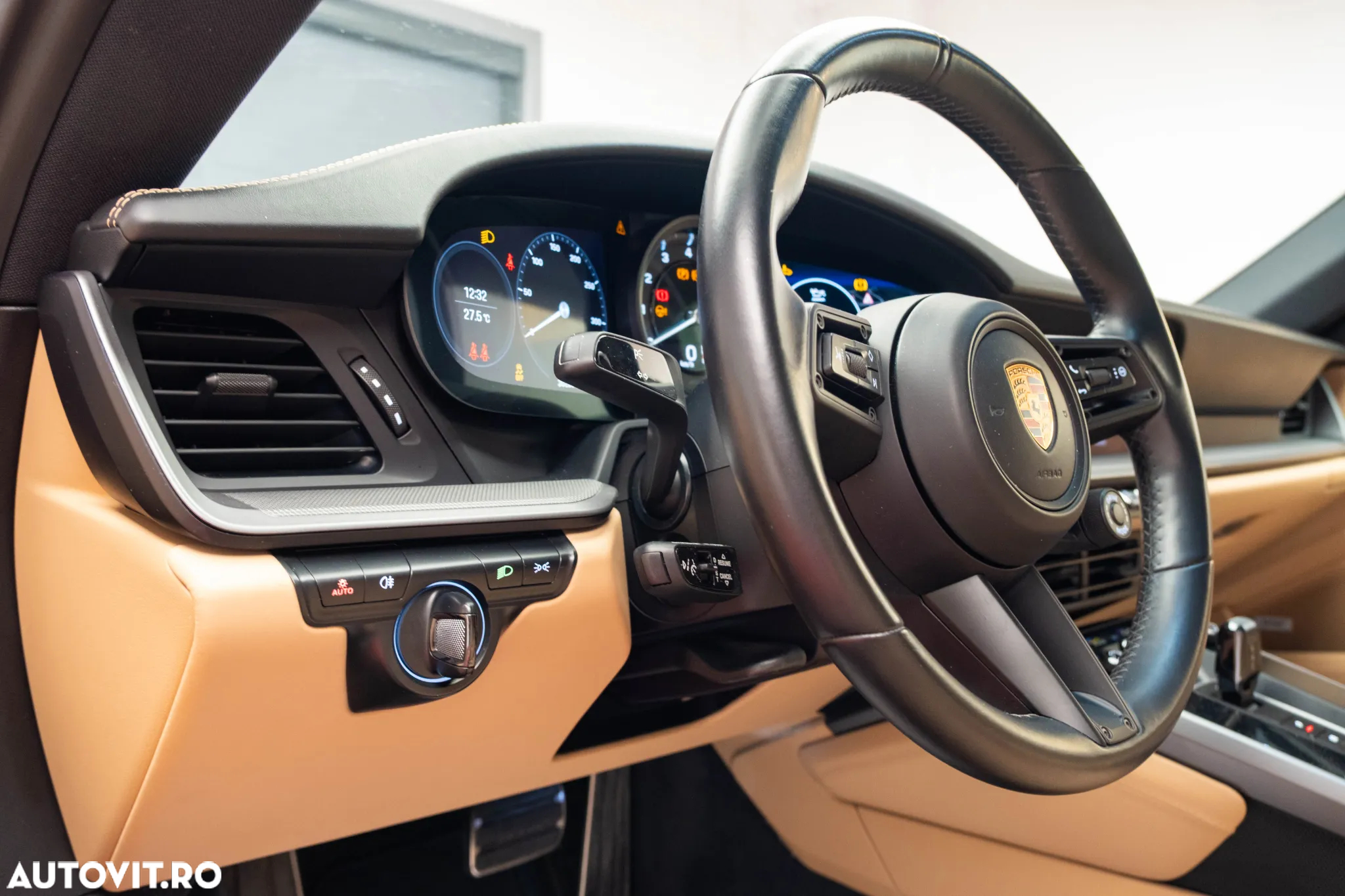 Porsche 911 Carrera PDK - 19
