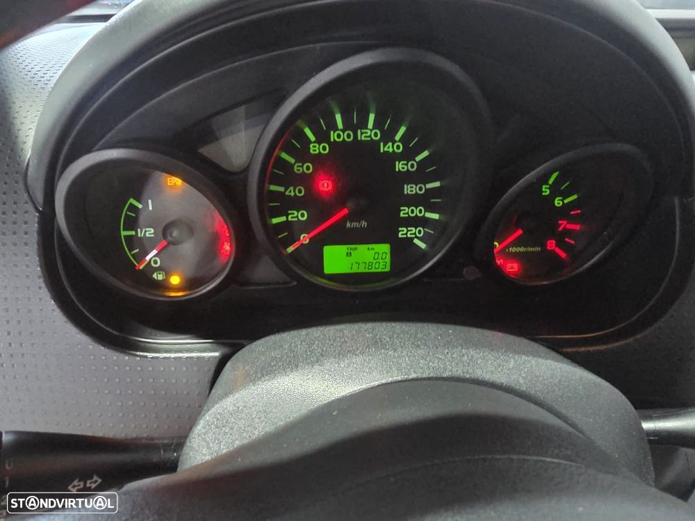 Mitsubishi Colt 1.1 E-motion - 11