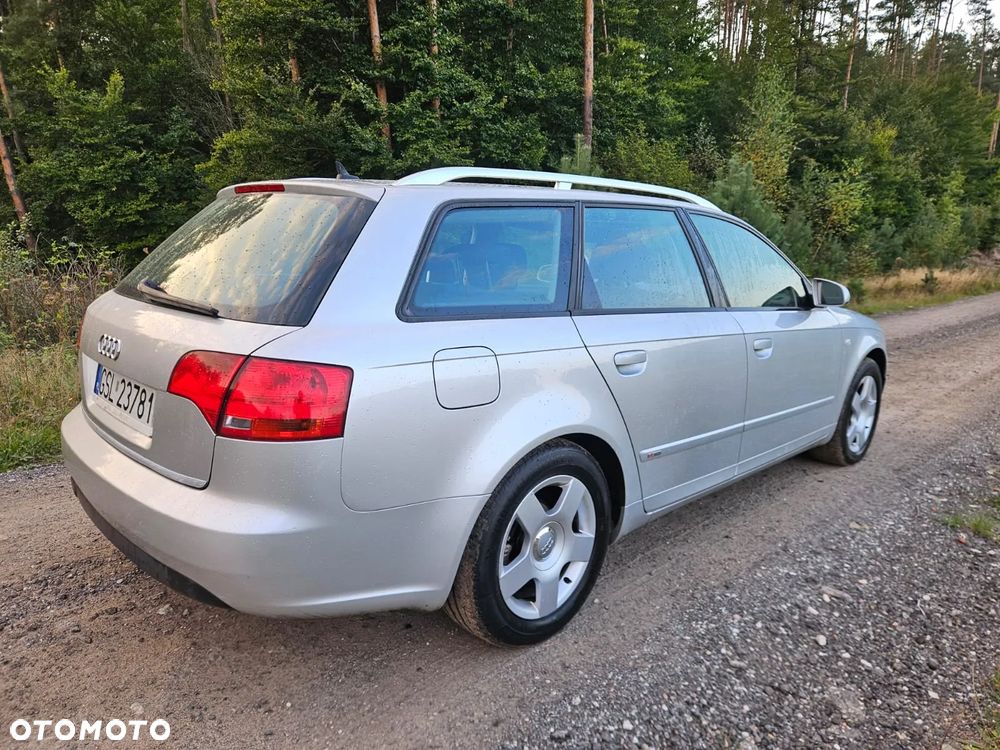 Audi A4 - 4