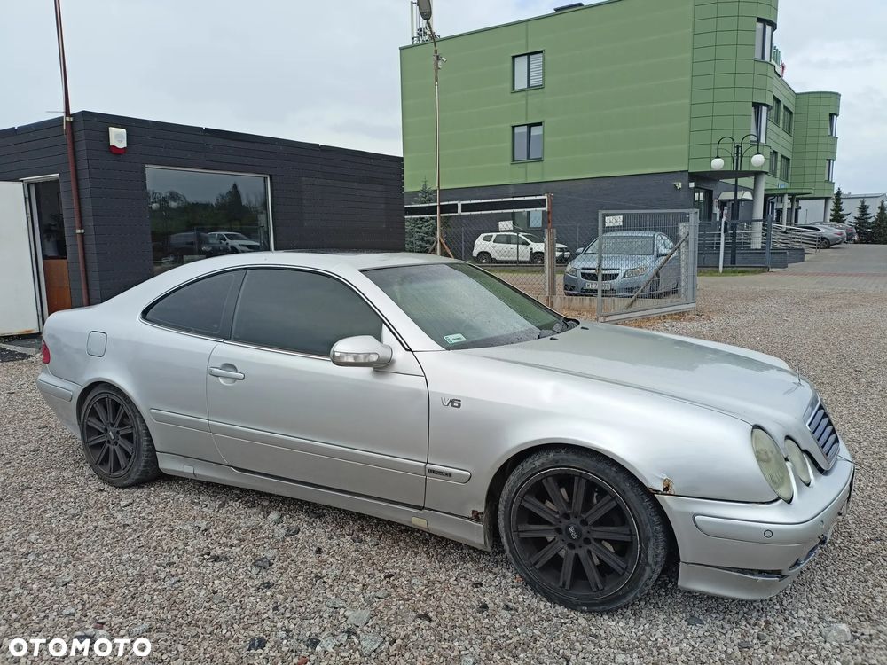 Mercedes-Benz CLK 320 - 6