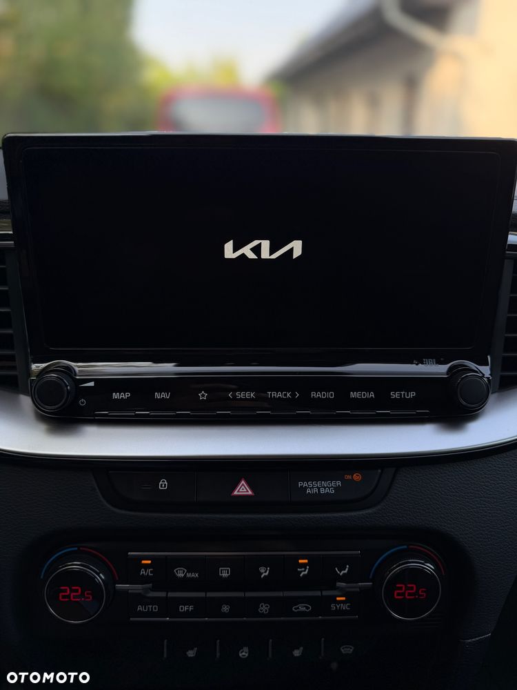 Kia XCeed 1.5 T-GDI Business Line DCT - 28