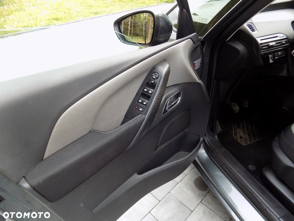 Citroën C4 Picasso 2.0 BlueHDi Seduction - 24