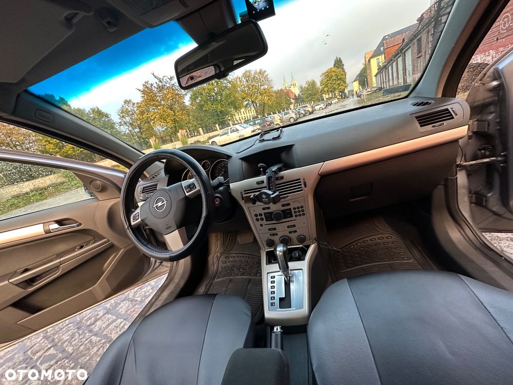 Opel Astra - 9