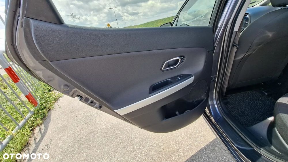 Kia Ceed 1.4 Business Line - 16