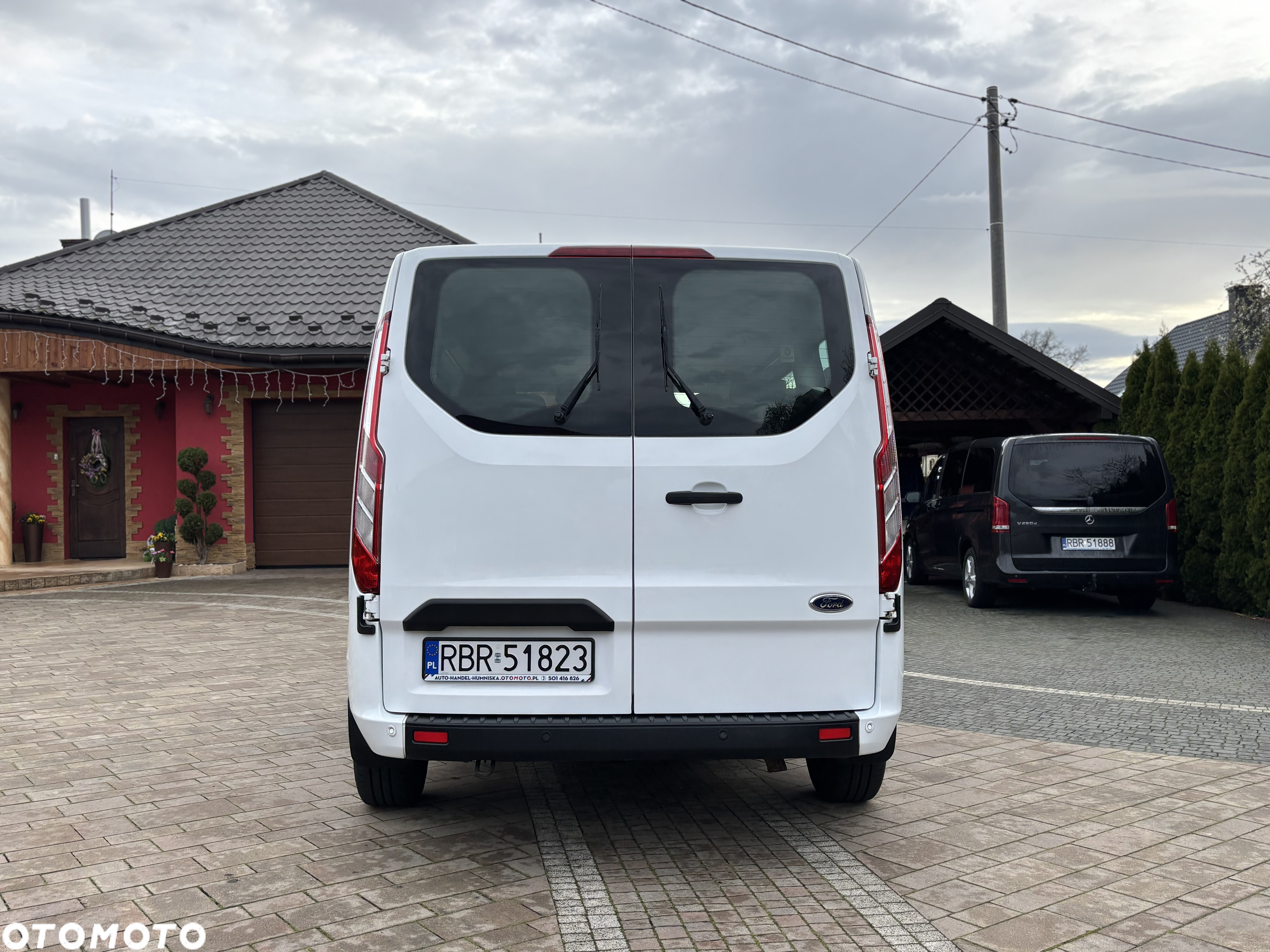 Ford Transit Custom - 13