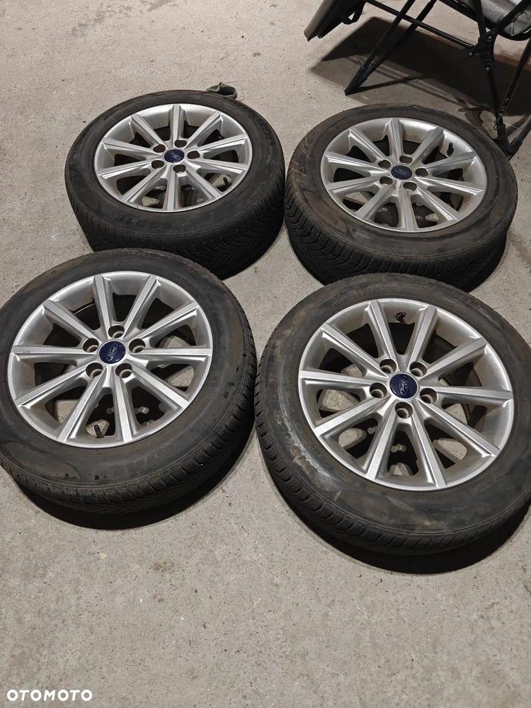 Ford Focus 1.5 EcoBoost Titanium ASS - 23