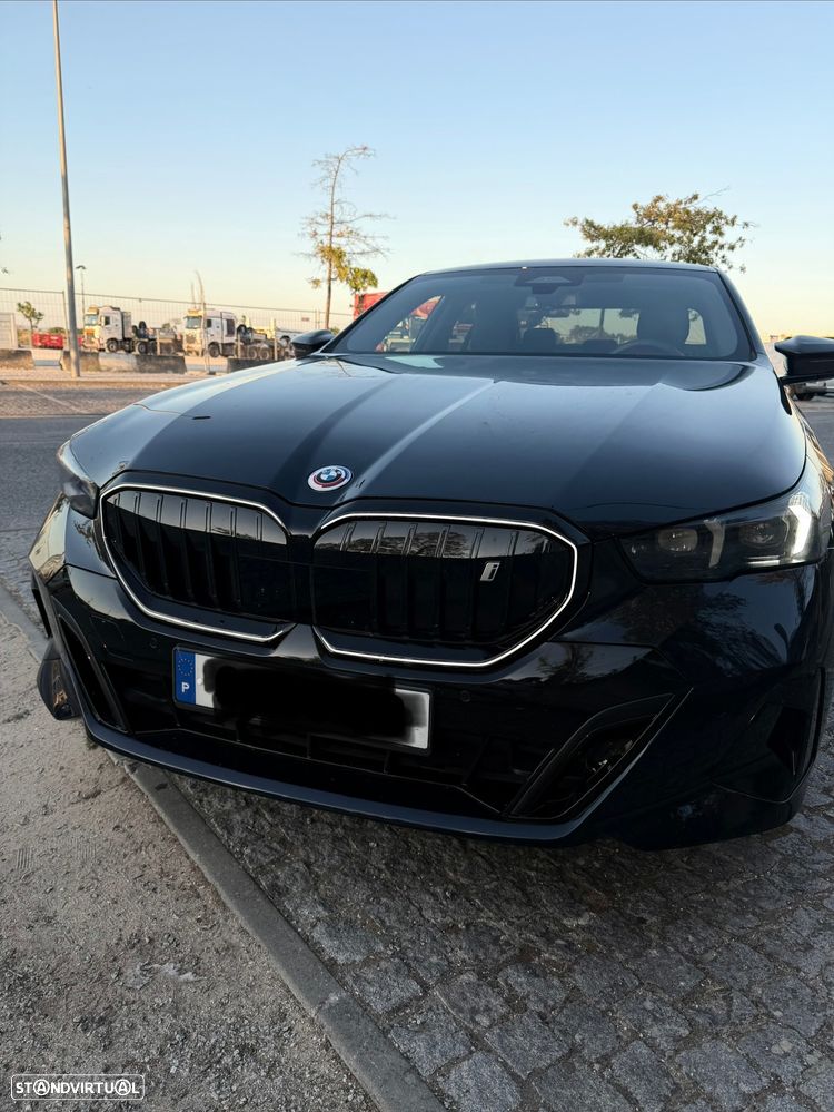BMW I5