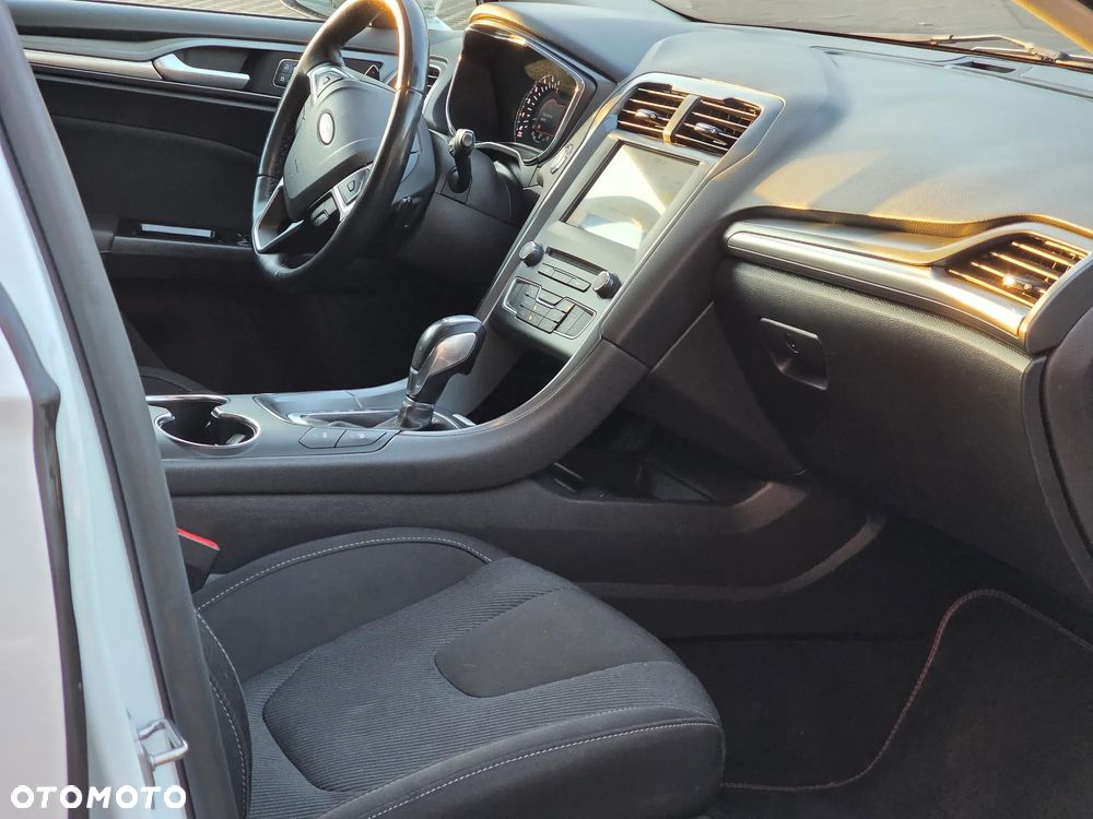 Ford Mondeo 2.0 TDCi Bi-Turbo ST-Line X PowerShift - 26