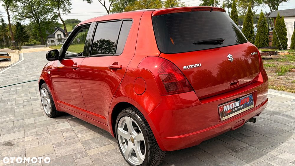 Suzuki Swift 1.3 Limited 25 - 27