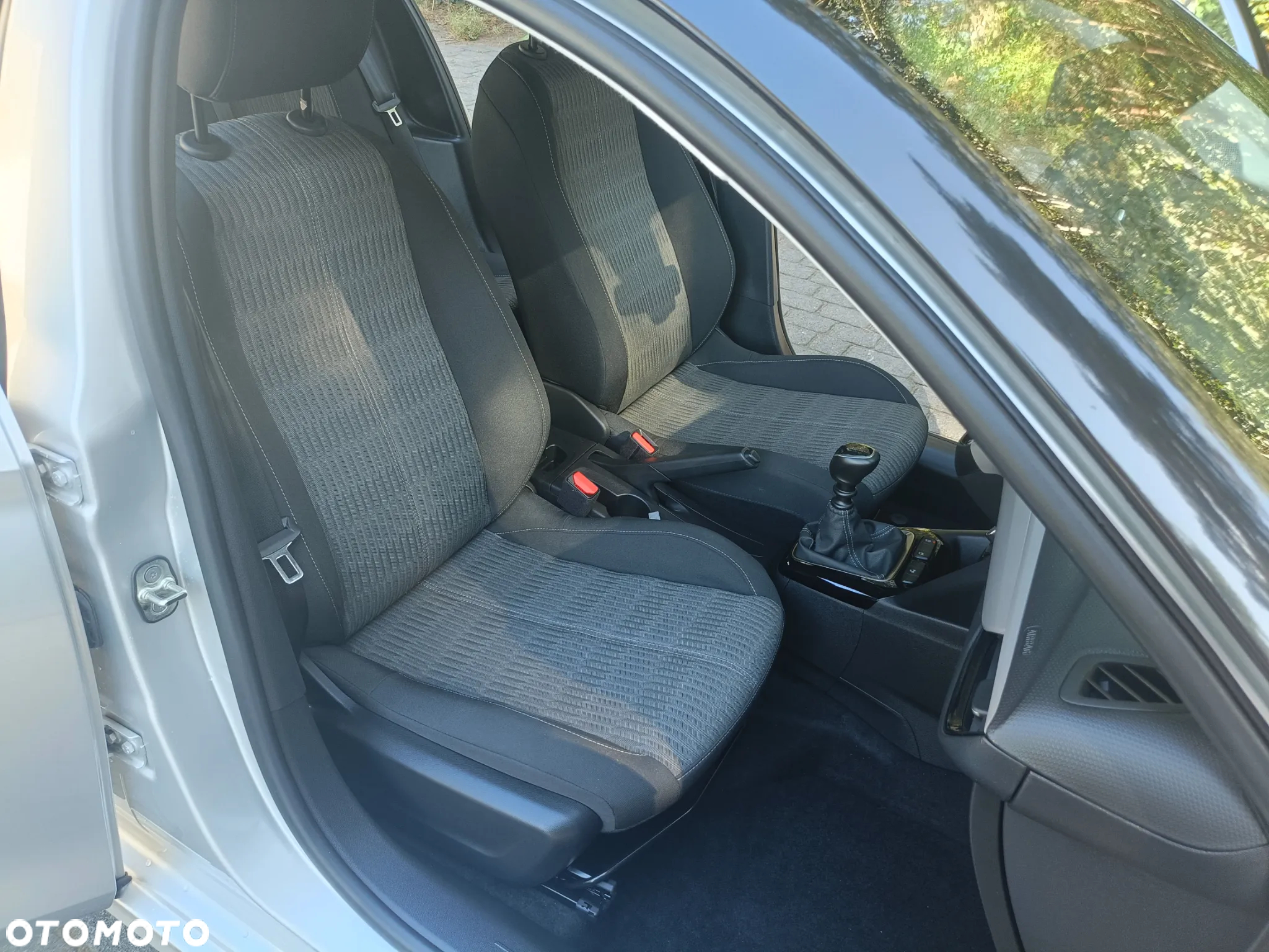 Opel Corsa 1.2 Direct Injection Turbo Start/Stop Edition - 11