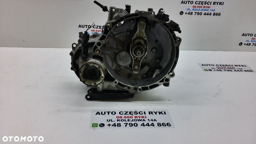 Skoda Fabia I 1.4 Skrzynia biegów  002 301 107 - 2