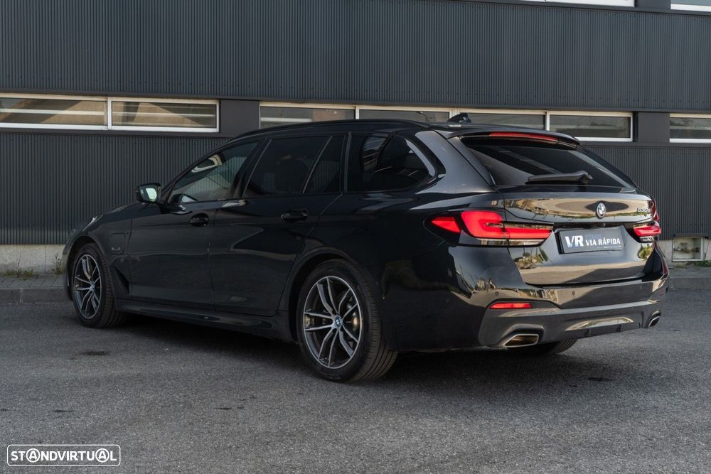 BMW 530 e Pack Desportivo M - 7