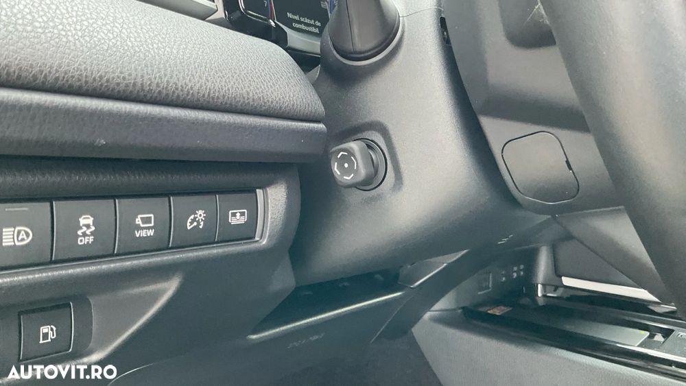 Toyota Camry ver-2-5-hybrid-exclusive - 24