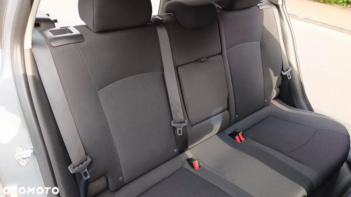 Chevrolet Cruze 1.7 LT - 18