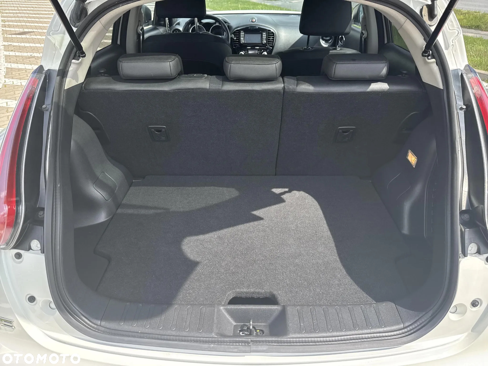 Nissan Juke 1.6 N-Connecta Xtronic - 14