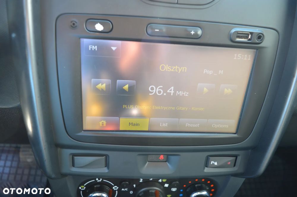 Dacia Duster 1.6 Laureate Euro5 - 17