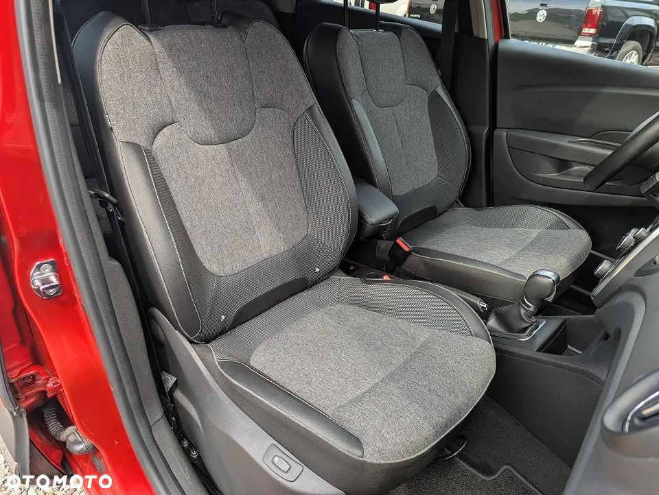 Renault Captur 1.2 TCe Intens EDC - 27