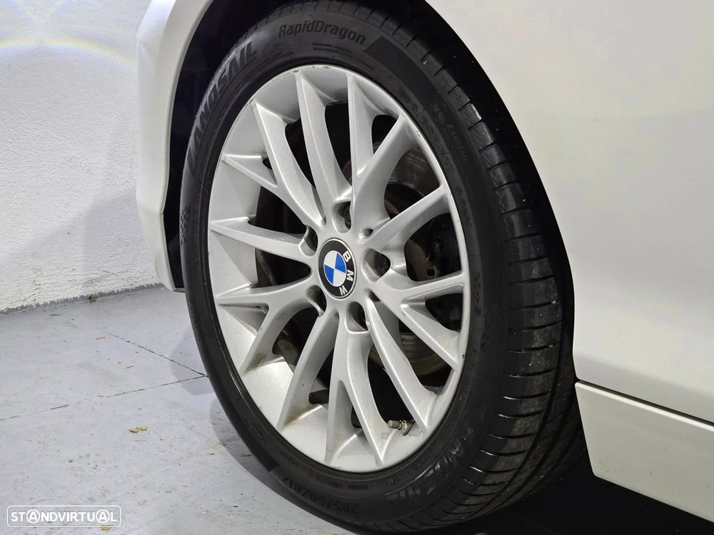 BMW 116 d Pack M - 18