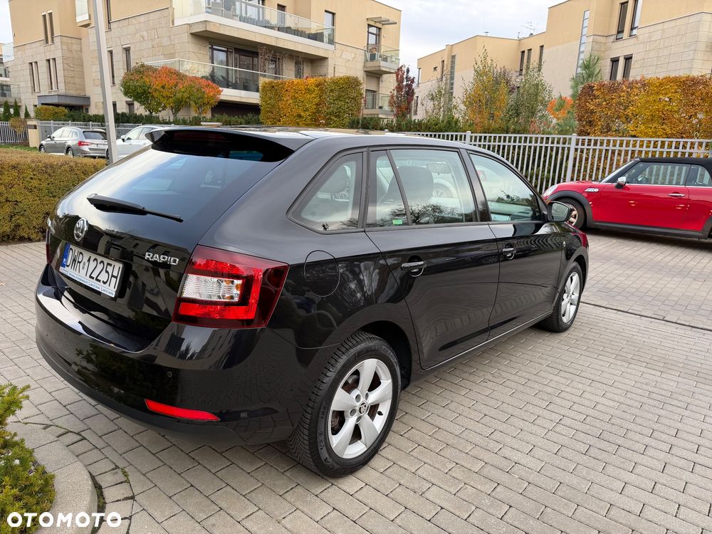 Skoda RAPID 1.4 TSI Ambition Max DSG - 5