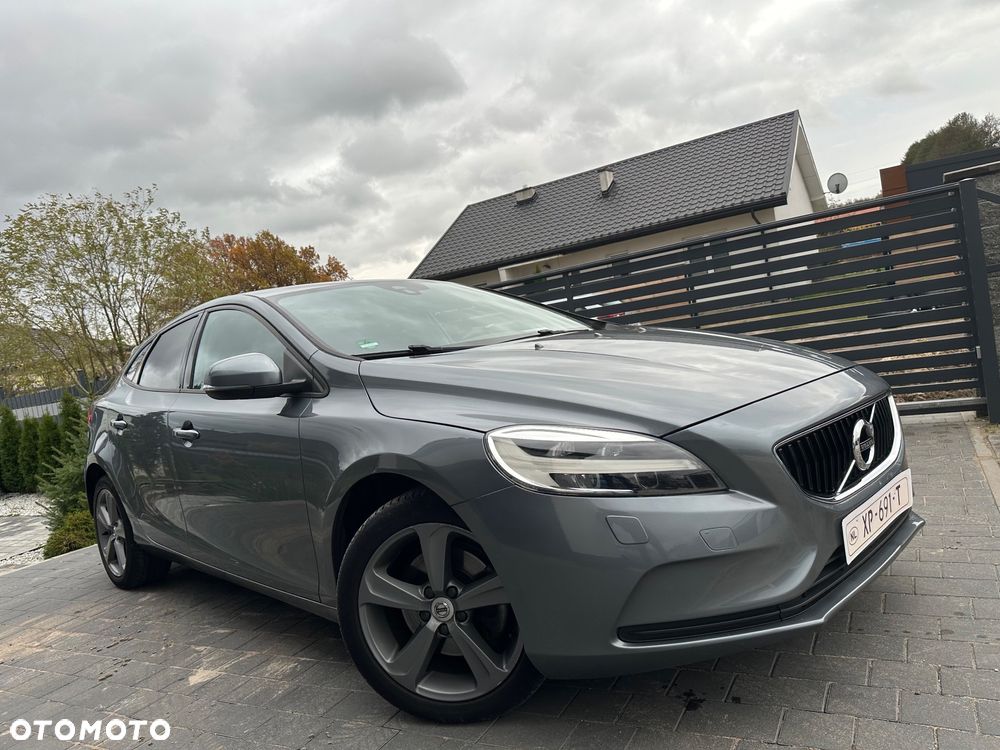 Volvo V40 T3 Drive-E Momentum - 3
