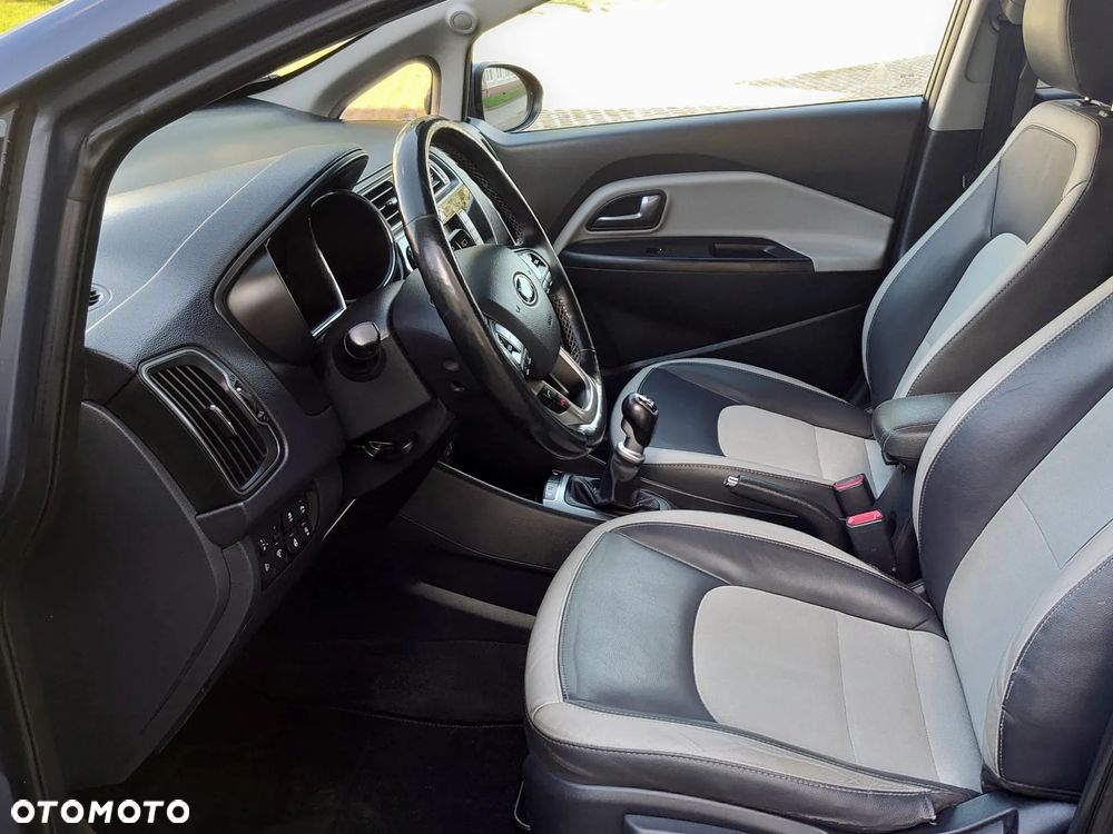 Kia Rio 1.4 Business Line - 26