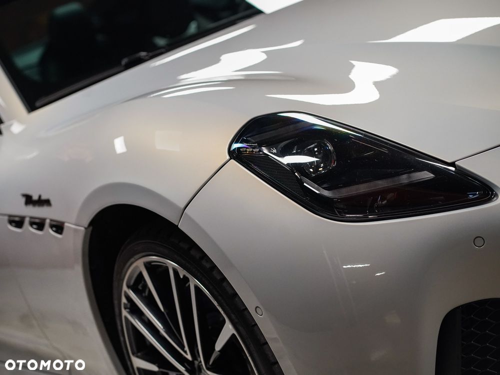 Maserati GranTurismo - 10