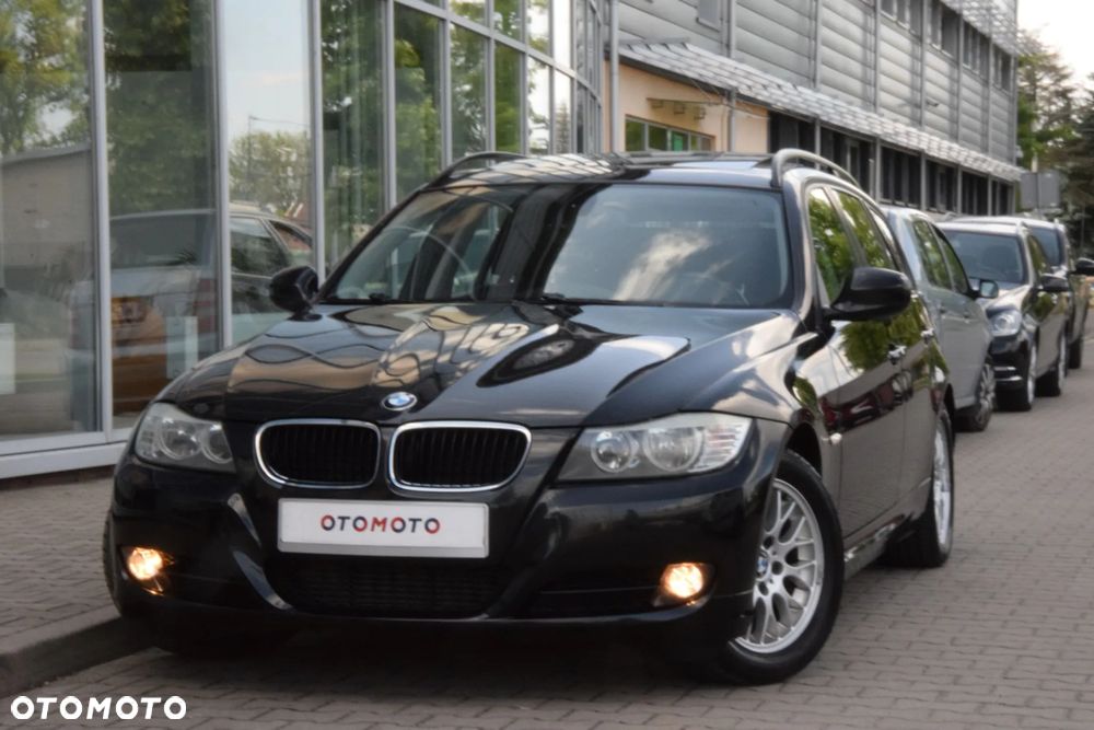 BMW Seria 3 320d xDrive DPF - 4