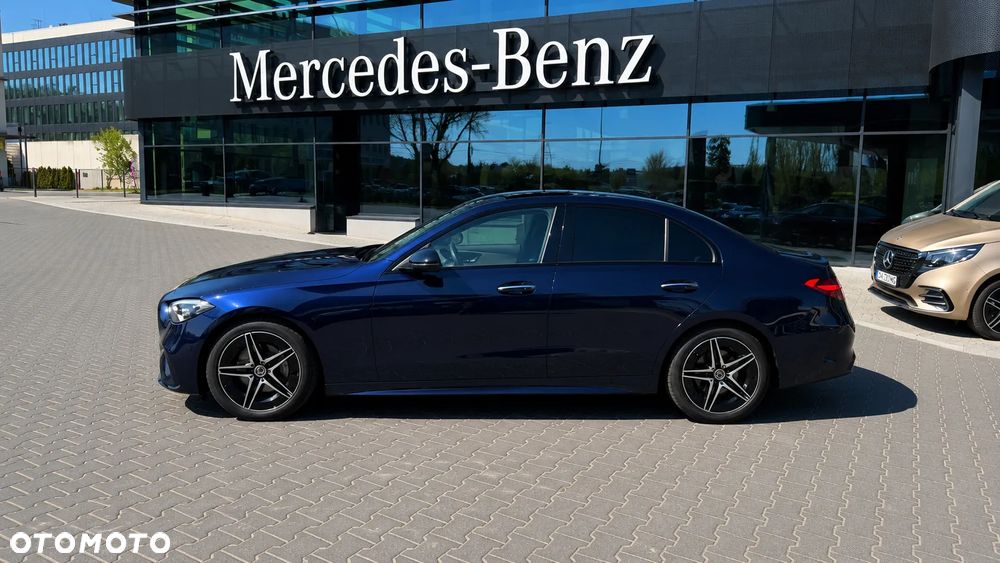 Mercedes-Benz Klasa C 220 d mHEV AMG - 13