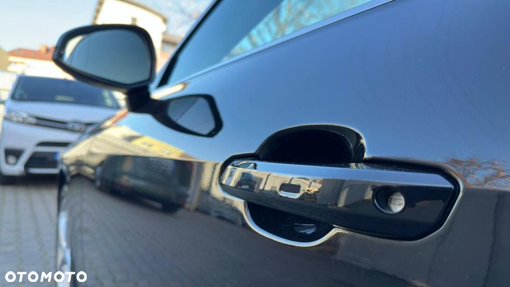 Audi A4 Limousine - 21