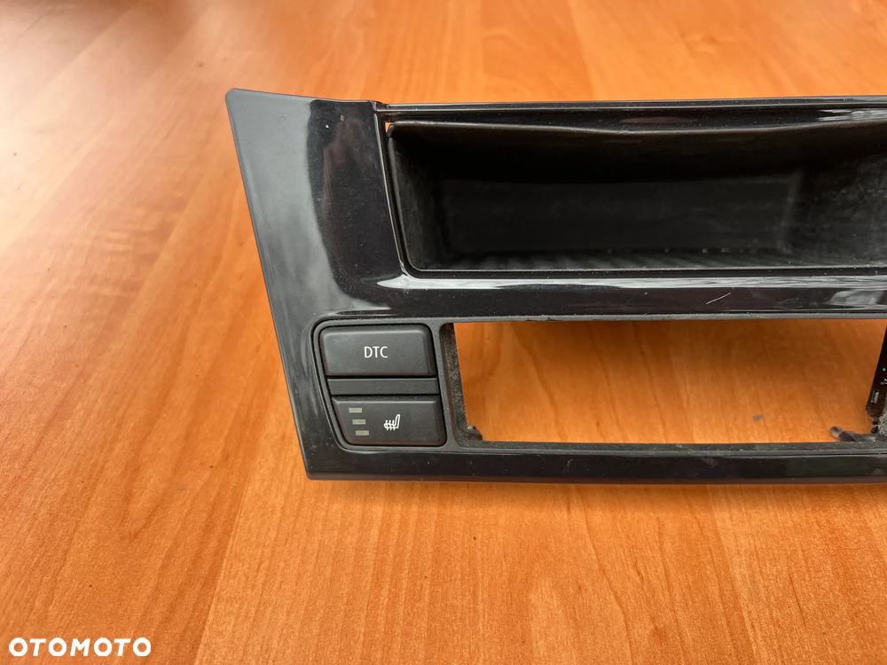 RAMKA KONSOLI ŚRODKOWA BMW E60 E61 9156028 - 3