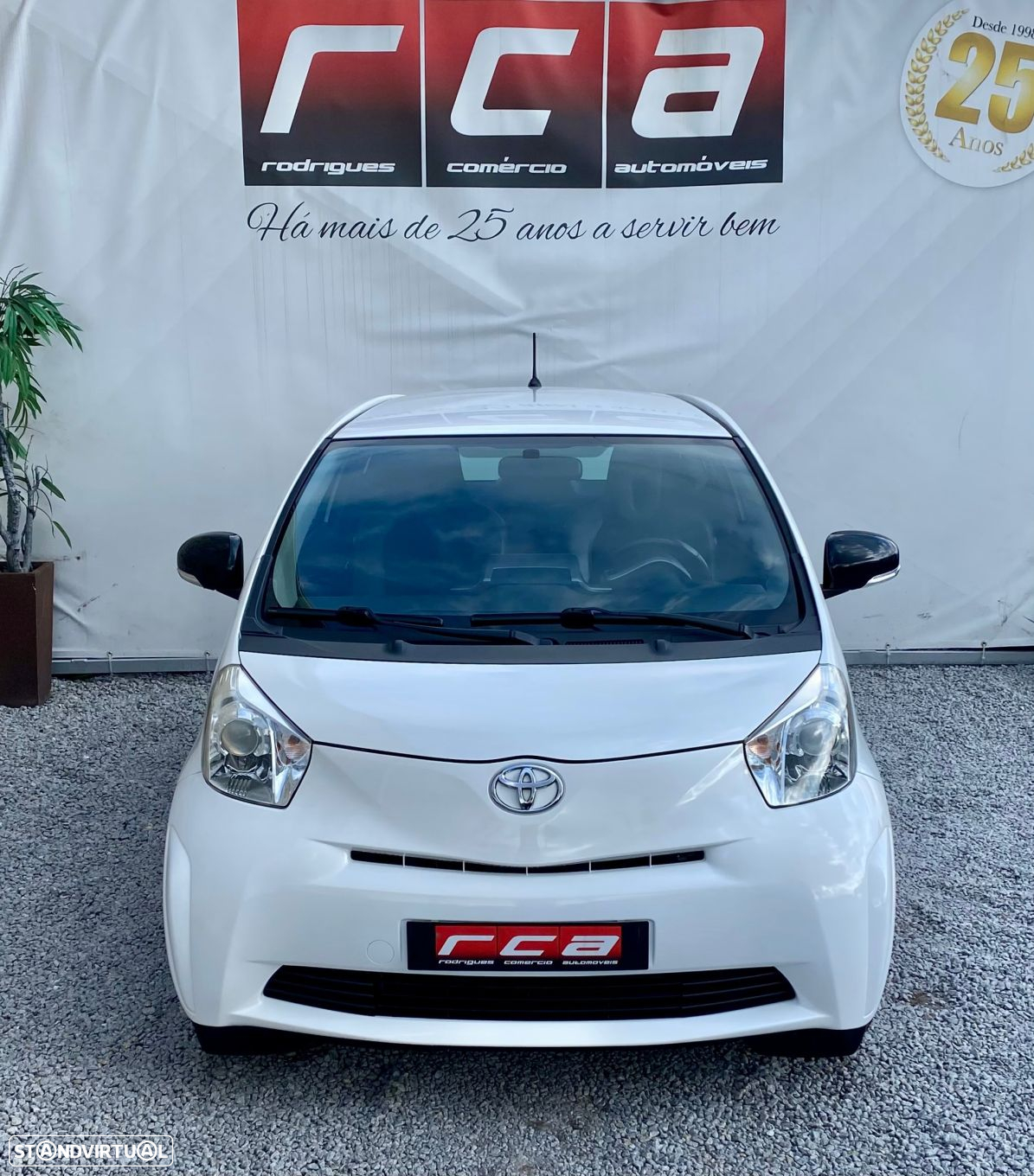 Toyota iQ 1.4 D-4D 2 NAVI+Bluetooth - 19