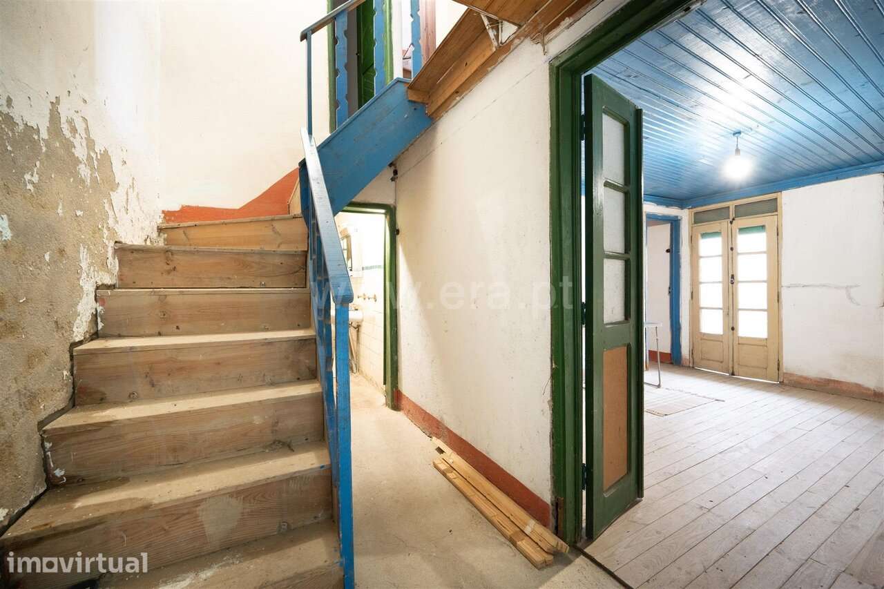 Moradia Geminada T4 / Covilhã, Sobral de São Miguel - Grande imagem: 5/20