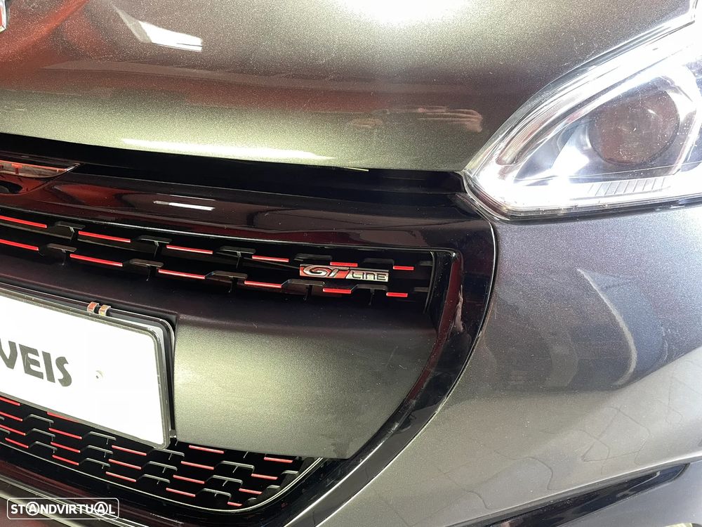 Peugeot 208 1.6 BlueHDi GT Line - 31