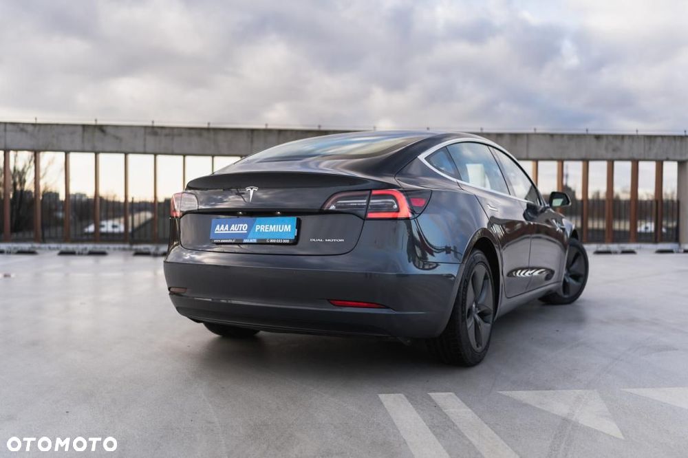 Tesla Model 3 - 19