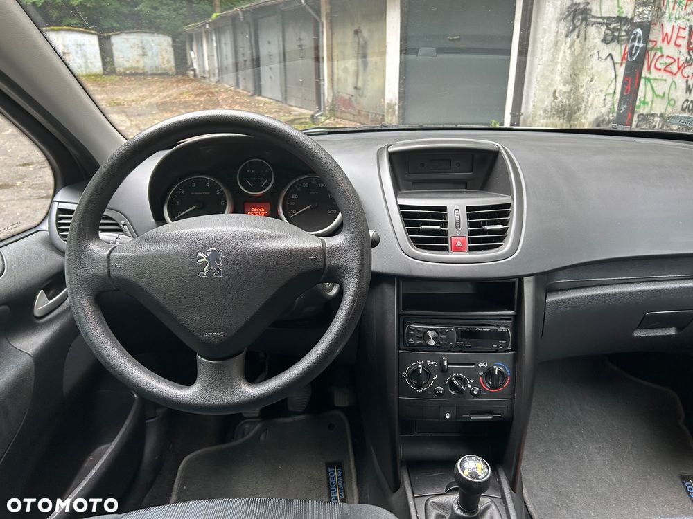 Peugeot 207 1.4 Trendy - 7