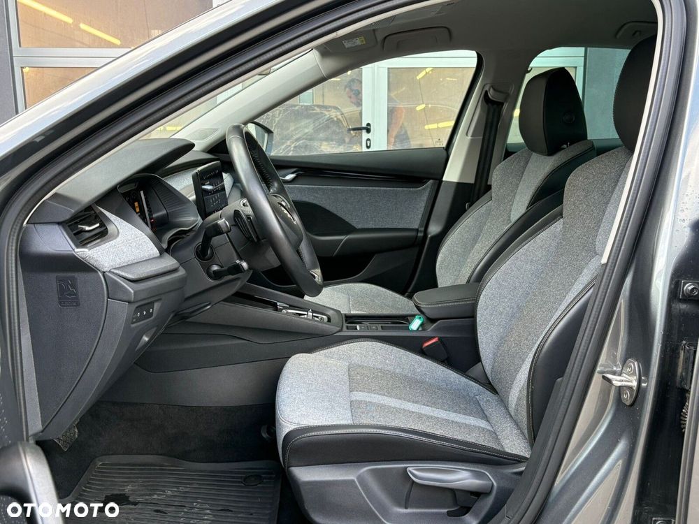 Skoda Octavia 2.0 TDI Selection DSG - 11
