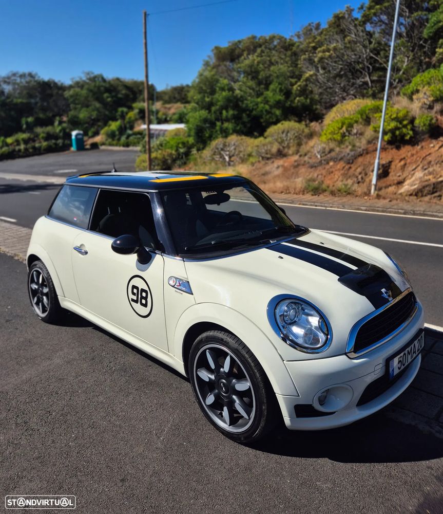 MINI 3 Portas Cooper S - 1